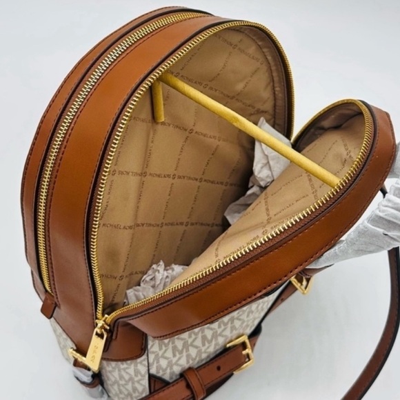 Michael Kors Medium Jaycee Zip Packet Backpack & Large Flat MF Phone Case Wallet - Picture 8 of 15